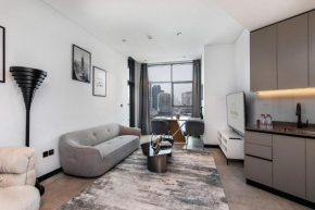 Luxury apartment with views of Burj Khalifa 15 Northside